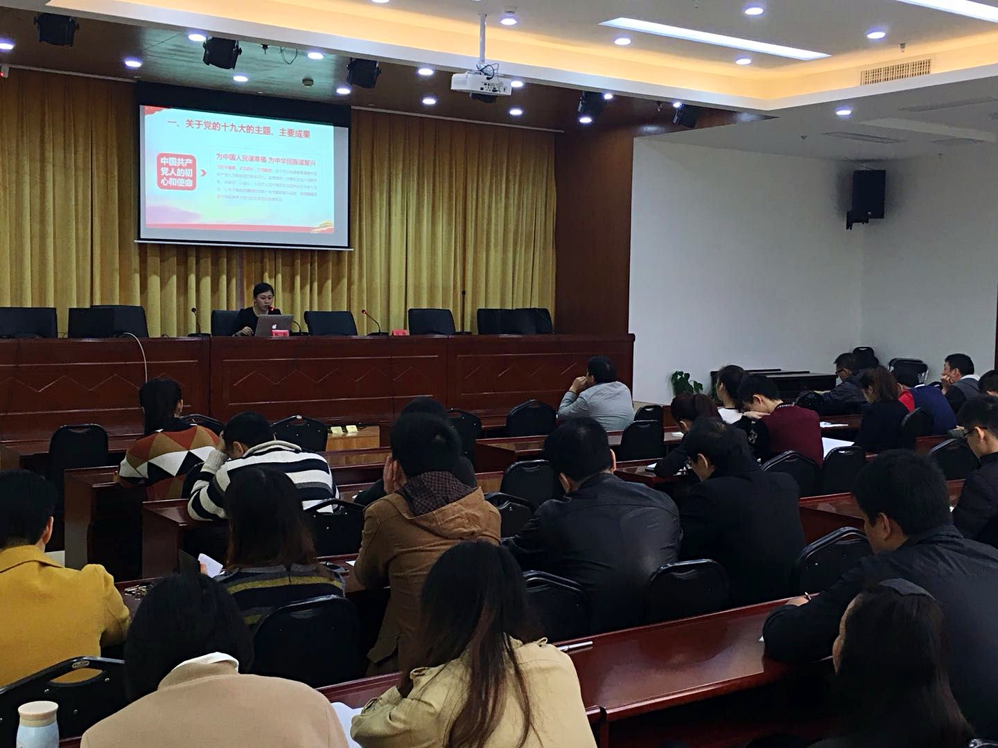 QQ图片20171201091231.jpg
